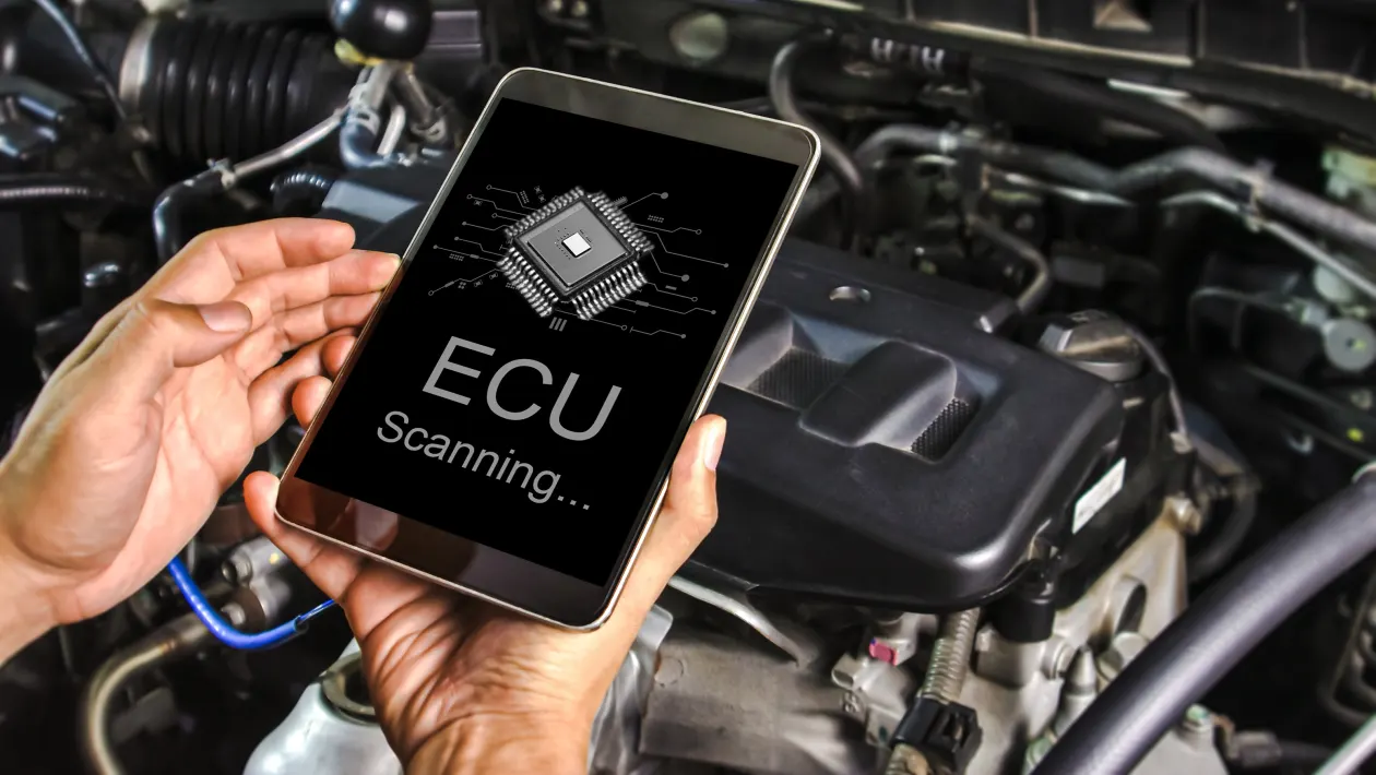 ECU diagnostic scanning on a car engine